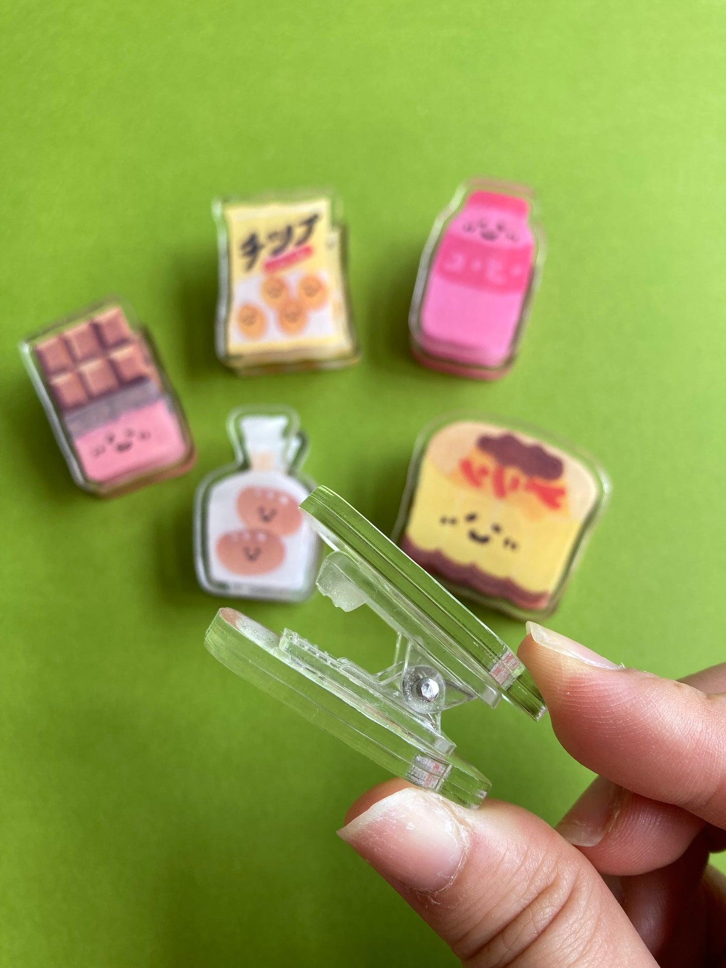 Green Tea Acrylic Clip