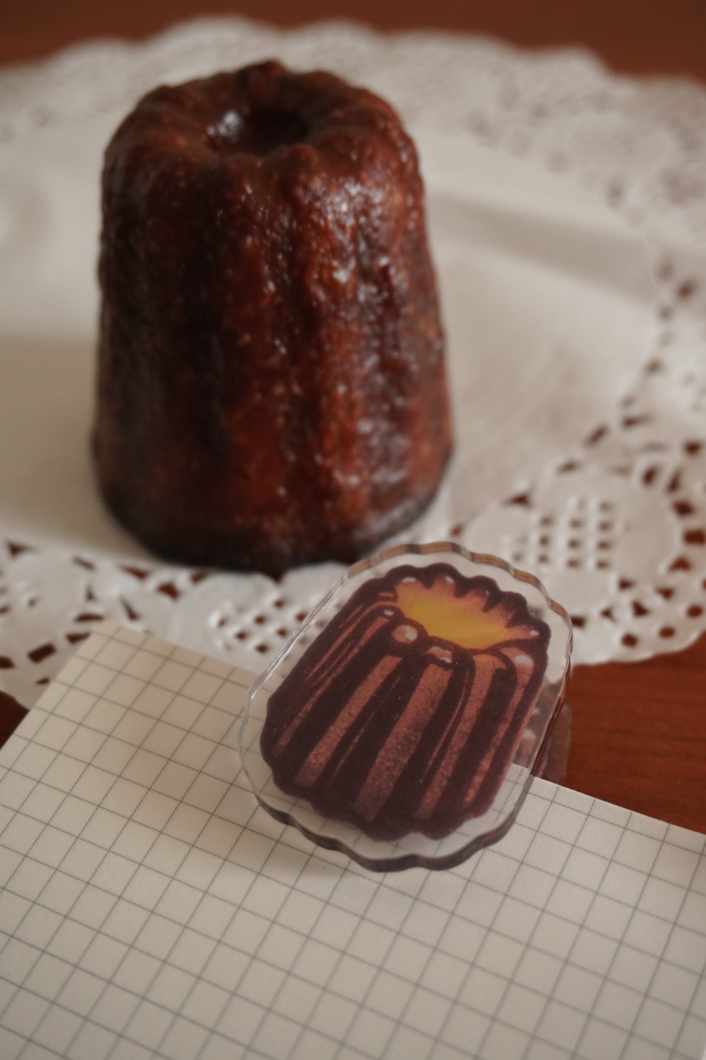 Canele Acrylic Clip